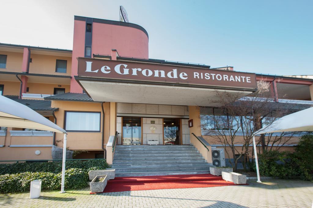 Отель Le Gronde Кава-Манара Экстерьер фото